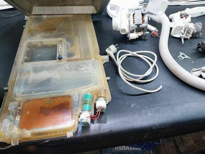 Zmywarka SIEMENS SR64000/06 części pompa grzałka kosze moduł