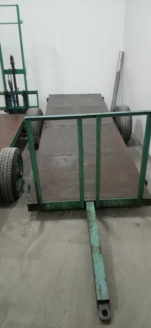 Sprzedam przyczepę sadownicza