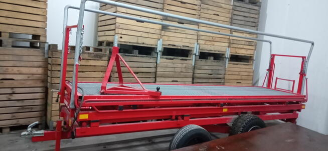 Sprzedam platformę sadownicza