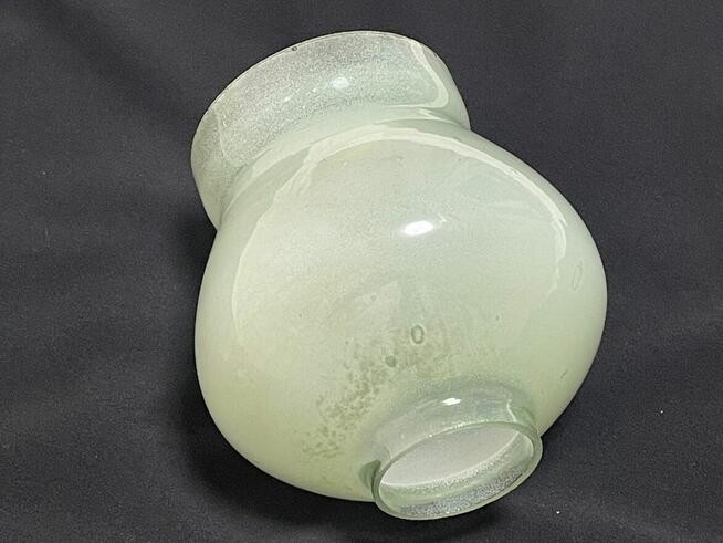 PRL klosz lampy szklany mały mleczny