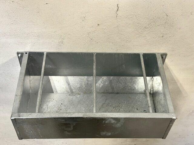 Żłób, koryto dla koni, karmidło, ocynk ogniowy żłoby