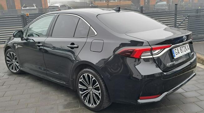 Sprzedam Toyote Corolle hybryda