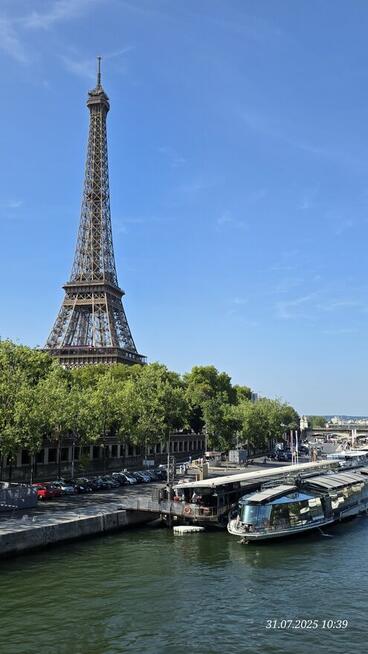 Oferuję dowóz dokumentów Paryż - Wrocław - Warszawa