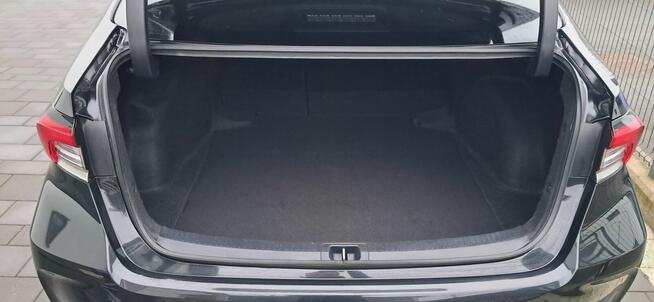 Sprzedam Toyote Corolle hybryda