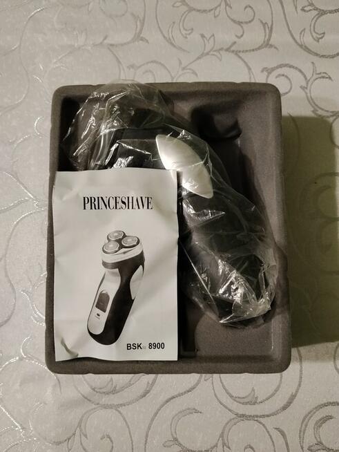 Sprzedam golarkę do twarzy firmy Princeshave III 8900