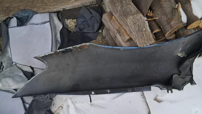 Sprzedam błotnik lewy do Fiata stilo