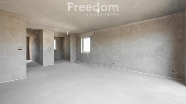 Bliźniak na sporej działce blisko jeziora !