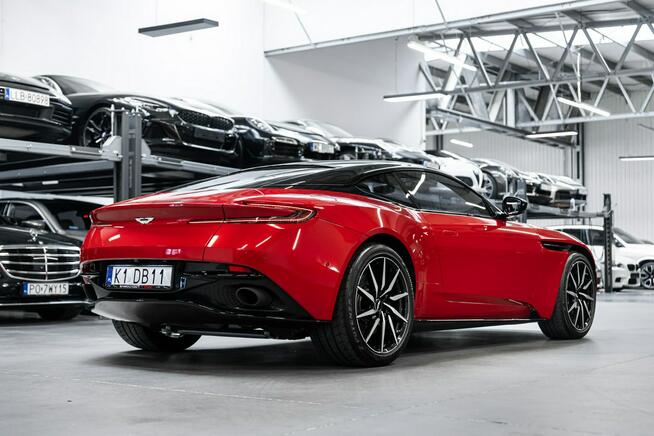 Aston Martin DB11 5.2 V12 + pakiet AMR 639 KM. Bezwypadkowy. Jak nowy.