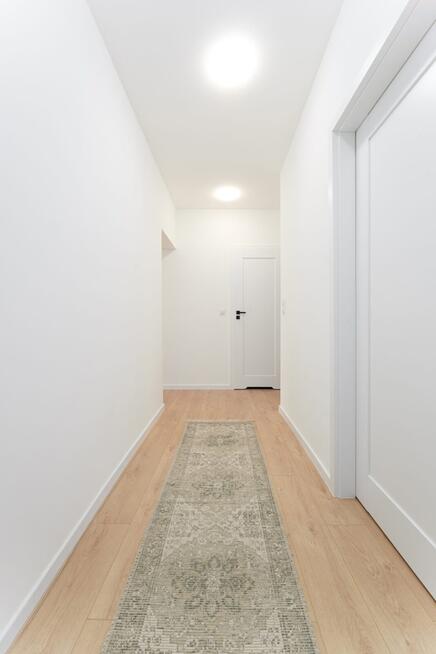 3 pokoje. CO miejskie| po gen. remoncie z widokiem