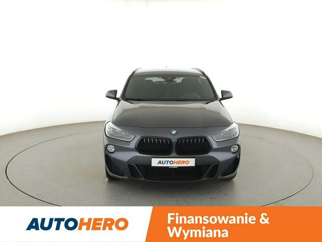 BMW X2 4x4 automat full LED sport grzane fotele navi klima auto panorama czuj