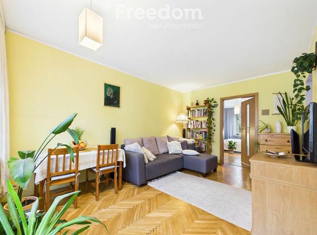 3 pokoje na I piętrze * Cegła * ul.WIERZBOWA