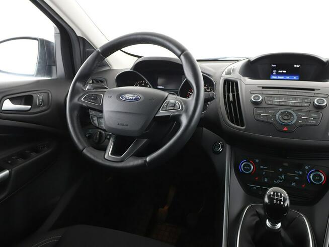 Ford Kuga klima auto grzane fotele i kierownica czujniki parkowania