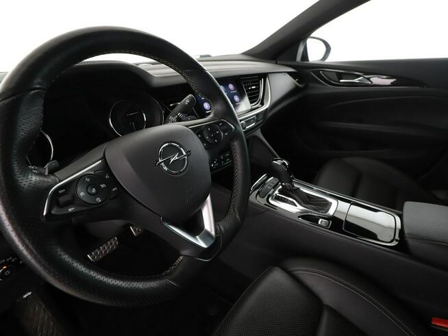 Opel Insignia Business Innovation automat 170KM skóra navi kamera360 grzane fotele A