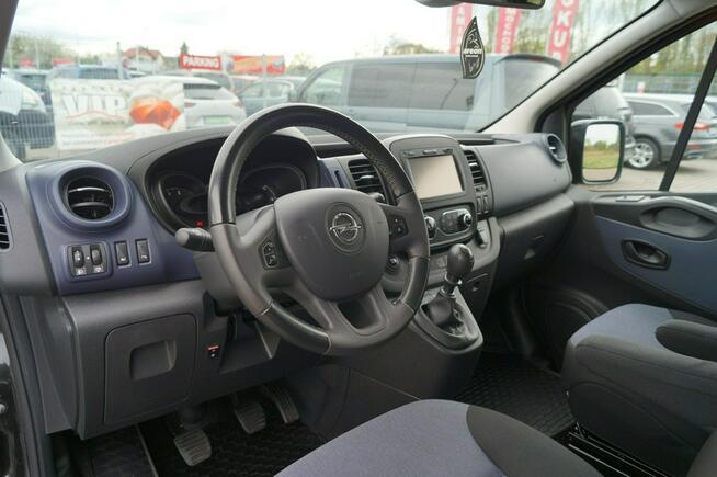 Opel Vivaro Brygadówka 1,6 125 km Navi Hak grz. fotele klimatronic doinwestowany
