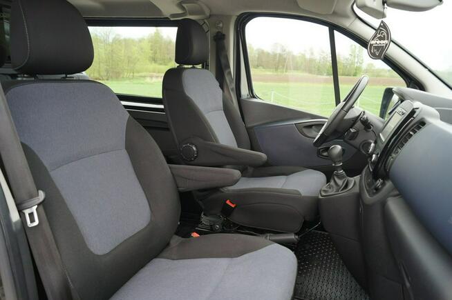Opel Vivaro Brygadówka 1,6 125 km Navi Hak grz. fotele klimatronic doinwestowany