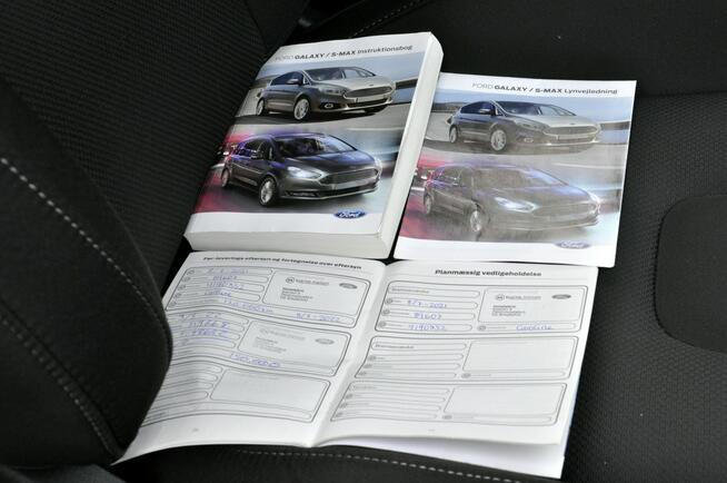 Ford S-Max 2,0EcoBlue 150KM Titanium/Navi/Ledy/Automat/ParkAssist/PDC/Ambiente