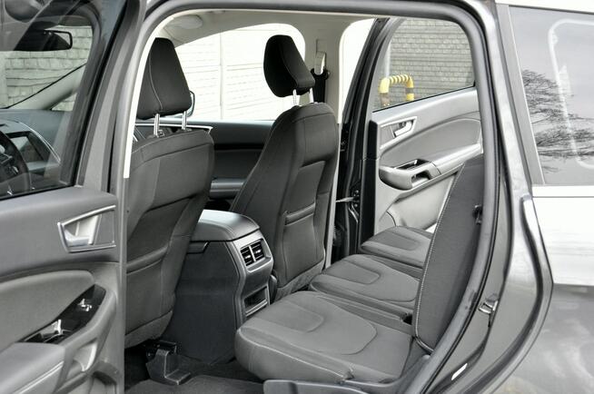 Ford S-Max 2,0EcoBlue 150KM Titanium/Navi/Ledy/Automat/ParkAssist/PDC/Ambiente