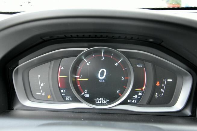 Volvo XC 60 2,0D4 190KM Momentum/Navi/Skóra/Alufelgi/Led/Xenon/Serwis/