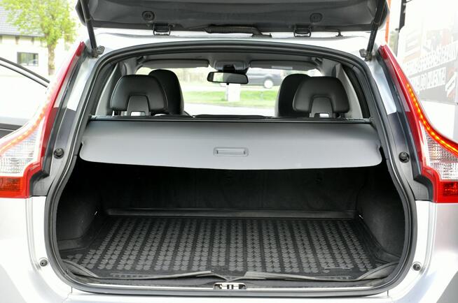 Volvo XC 60 2,0D4 190KM Momentum/Navi/Skóra/Alufelgi/Led/Xenon/Serwis/