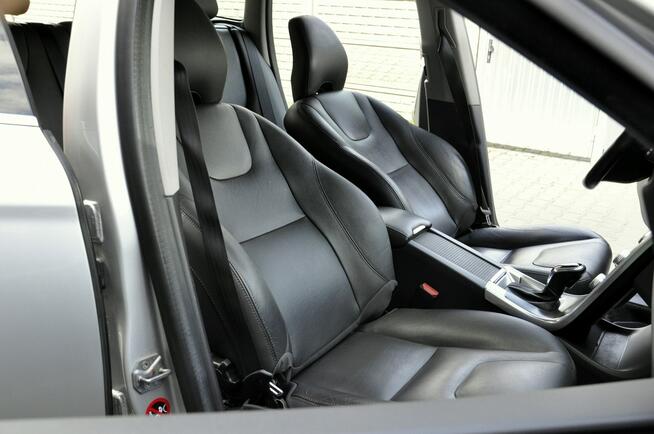 Volvo XC 60 2,0D4 190KM Momentum/Navi/Skóra/Alufelgi/Led/Xenon/Serwis/