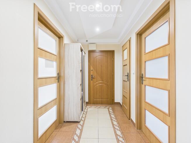 3-pokojowe mieszkanie z klimatyzacją i loggią