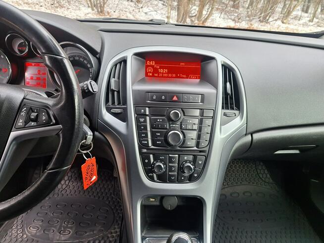 Opel Astra Sport Tourer- 1.4 Turbo Edition