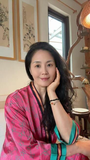 Pani z Chin 55 pozna Pana 40 -55