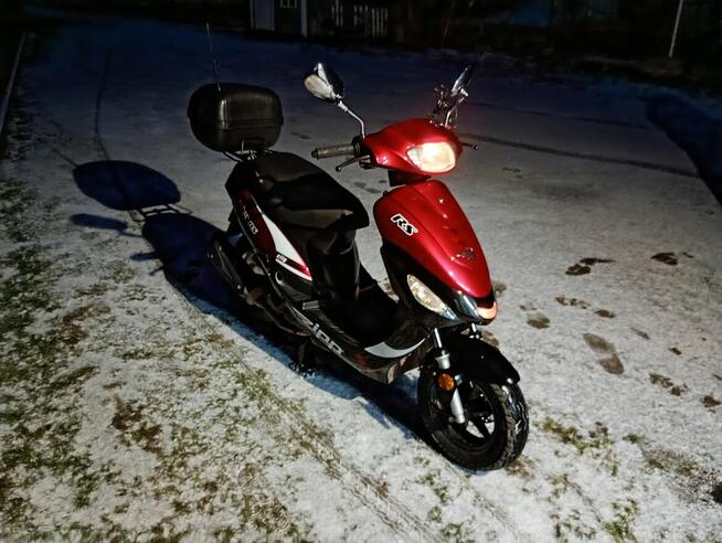 Sprzedam skuter 2019 rok zadbany