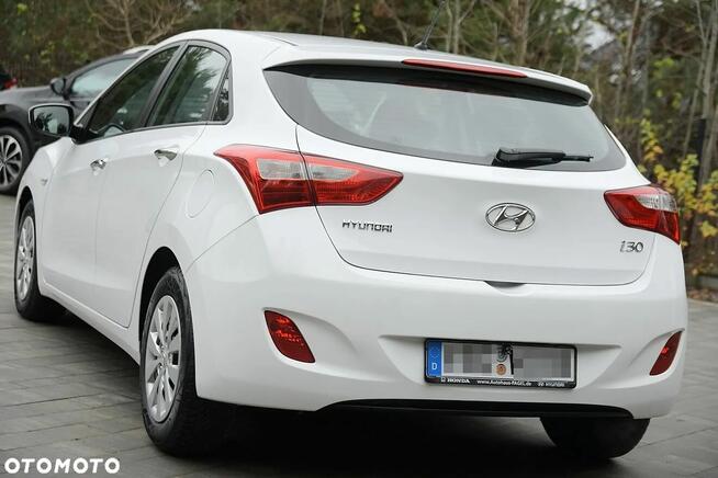 HYUNDAI i30 LIFT 1.4 Benzyna 100KM DOHC * Z Niemiec * NAVI *