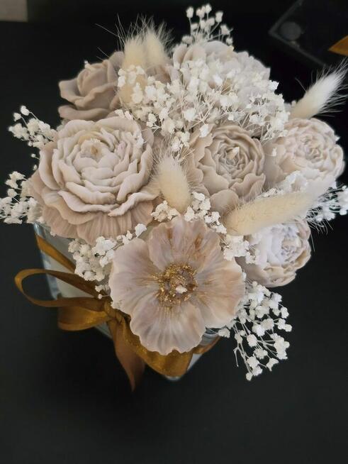 Bukiet w świecy/ prezent