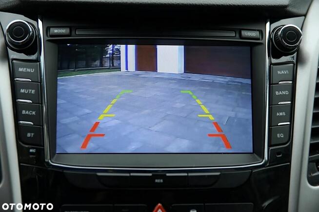 HYUNDAI i30 LIFT 1.4 Benzyna 100KM DOHC * Z Niemiec * NAVI *