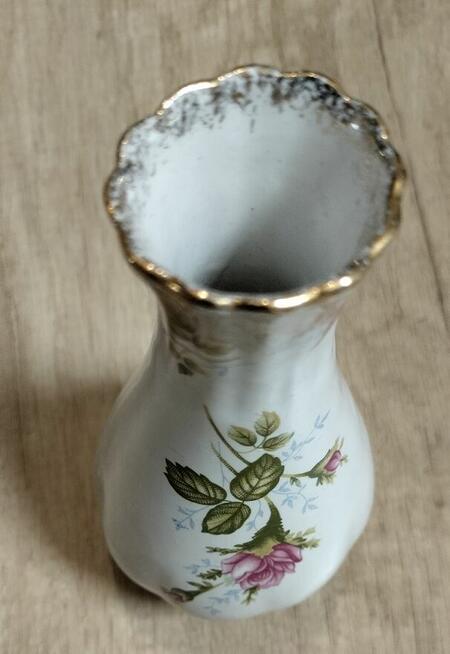 Wazonik IWONA Porcelana Chodzież wysokość 14cm