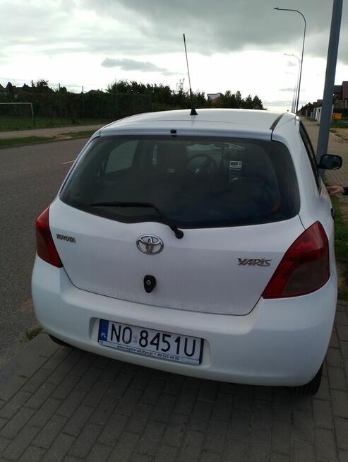 Toyota Yaris 2