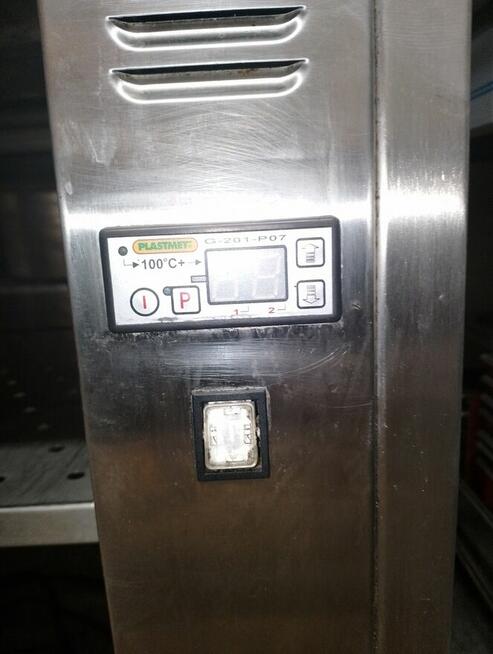 Szafa grzewcza z drzwiami przesuwnymi 145x70x85cm