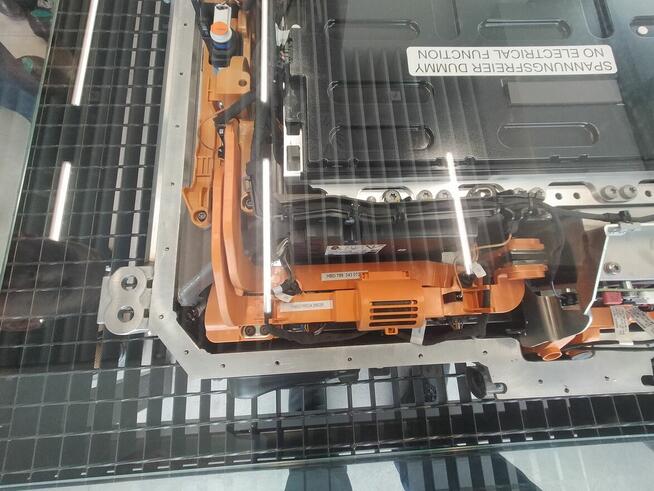 Narzędzia do regeneracji Baterii trakcyjnych w pojazdach EV