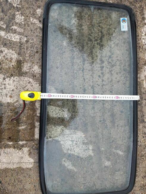 Sprzedam szyby oryginalne najprawdopodobniej do Trabanta