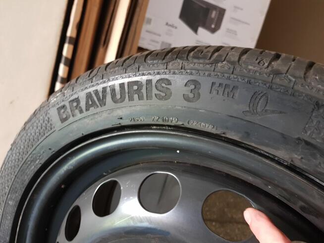 Stalowa felga samochodowa