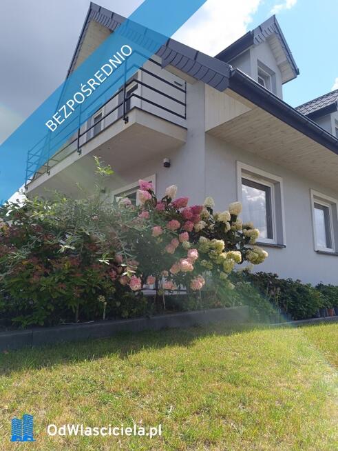 Dom wolnostojący 3 km od granicy Wrocławia, 10-15minut od centrum, działka 1000 m2, 2 garaże, fotowo