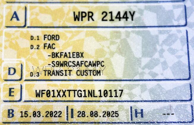 Ford Transit Custom 9-osob. L2 130KM Salon PL FV23% 1WŁ Android/Apple Tempomat Gwarancja