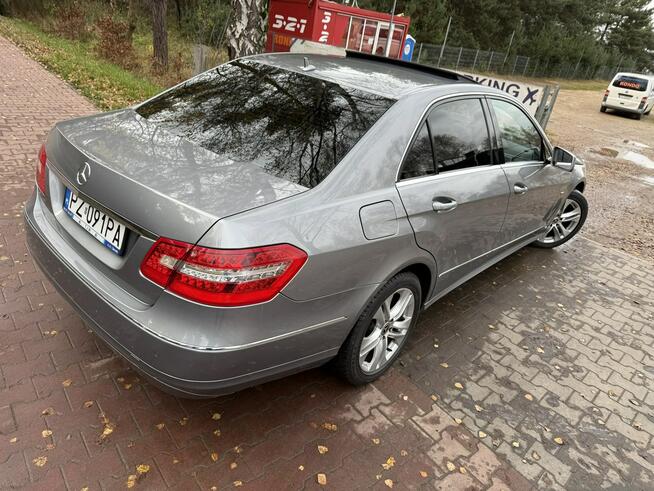 Mercedes E 200 184KM Bogata Opcja Gwarancja Przebiegu Manual Sedan Zarejestrowany PL