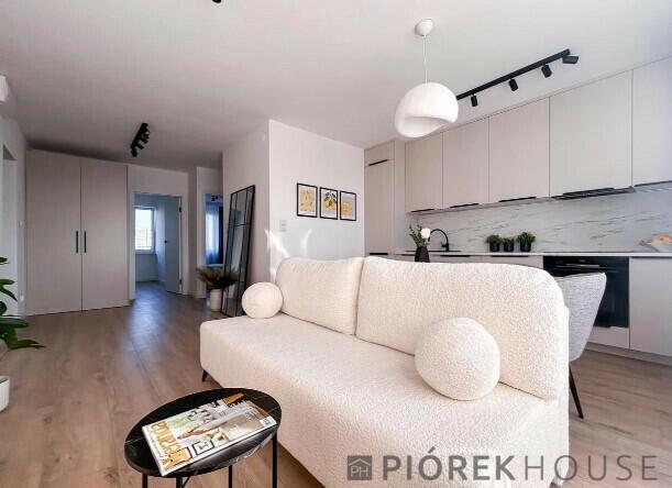 4-pokojowe mieszkanie na Pradze-Południe