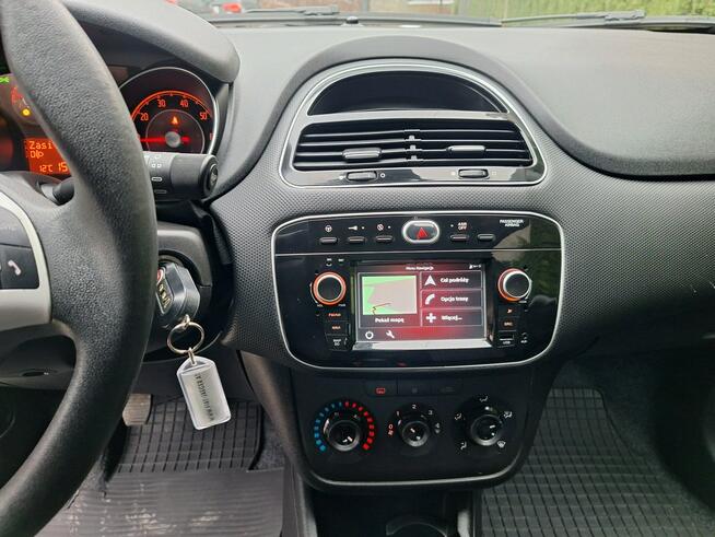 Fiat Punto 1.4 Young Navi