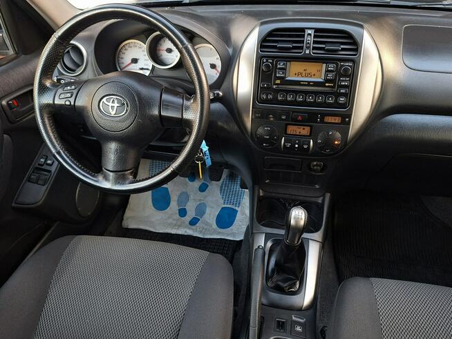 Toyota RAV-4 * 4X4 * benzyna 2.0VVT-i * z Niemiec * PiĘKNA* klimatronik *