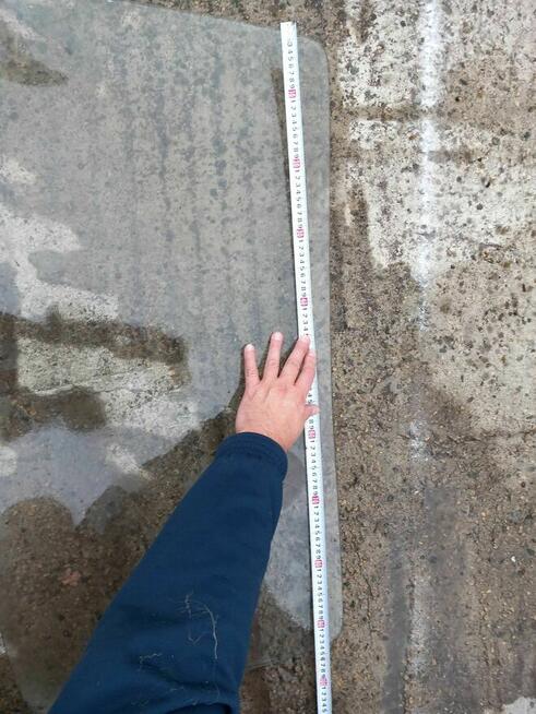 Sprzedam szyby oryginalne najprawdopodobniej do Trabanta