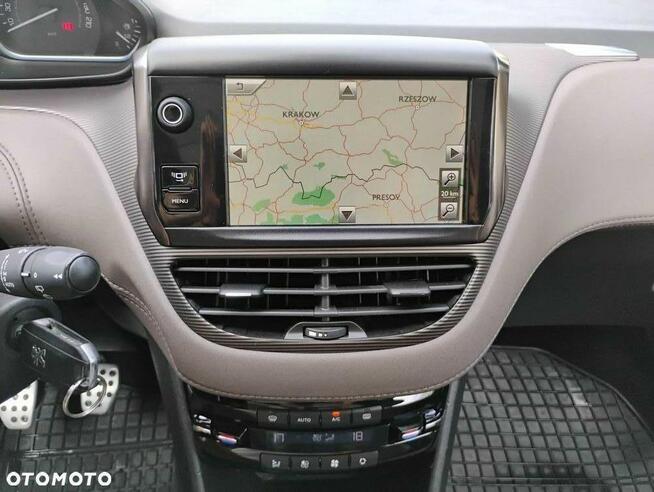 Peugeot 2008 2013r, 1.6HDI 115KM. Panorama. LED. 148500km.