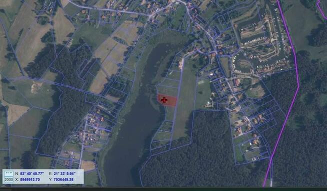 Działka z linią brzegową jeziora Wygryny w Wygrynach