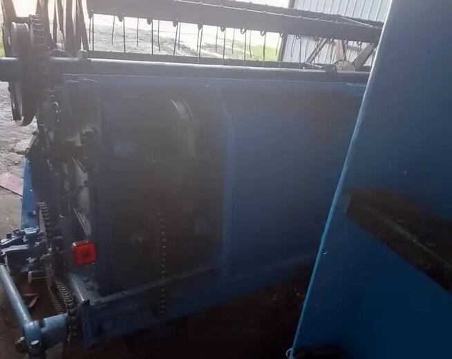 Instalacja dodatkowego oświetlenia hedera kombajnu