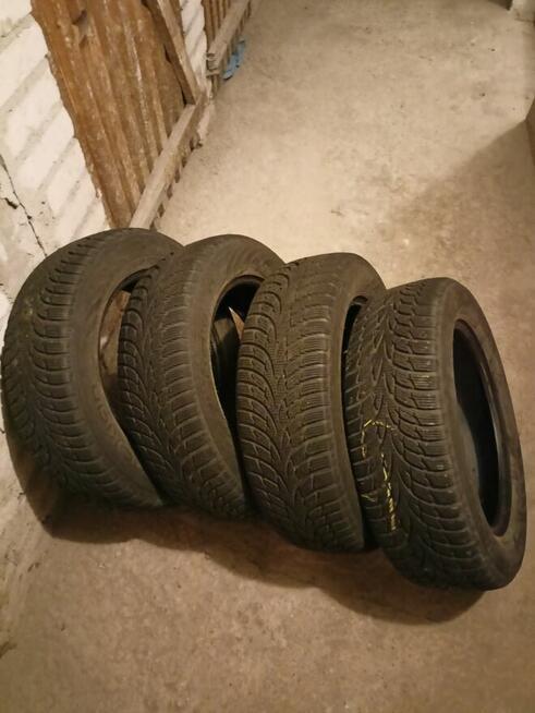 Opony Nokian zimowe sprzedam