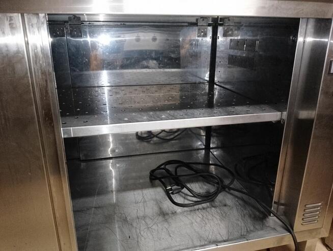 Szafa grzewcza z drzwiami przesuwnymi 145x70x85cm