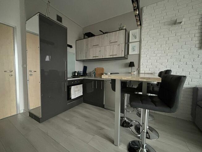 Kawalerka z miejscem parkingowym w garażu podziemnym